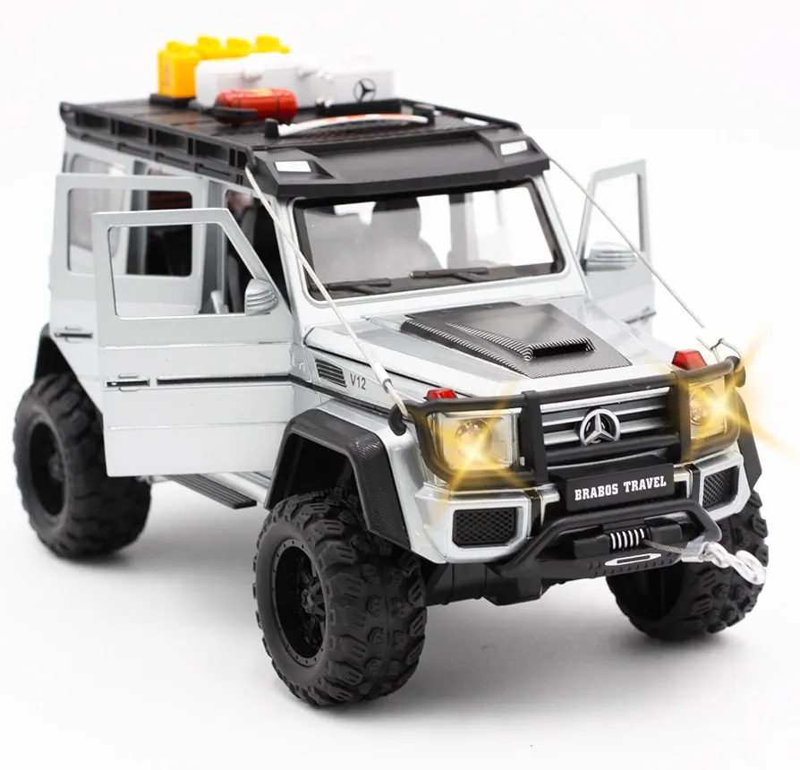 SUV Car Toys, Diecast Metal Model Retroactive Car Toys with Lights, Toy Trucks for Kids