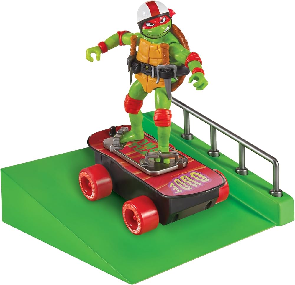 Teenage Mutant Ninja Turtles: Mutant Mayhem Raphael on a Skateboard with Accessories by Playmates Toys - Amazon Exclusive