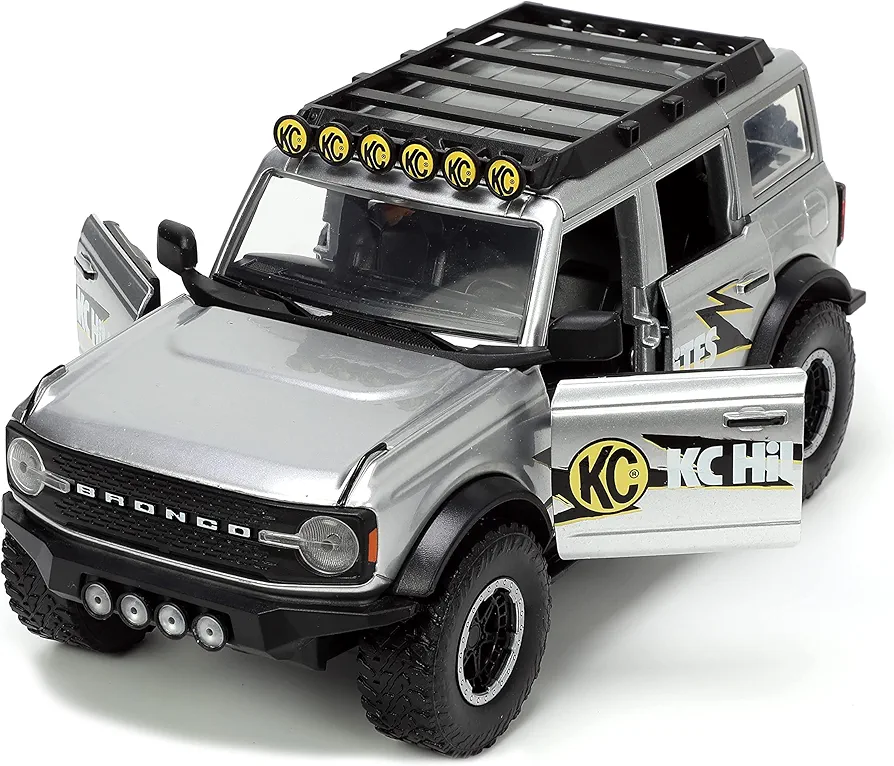 Jada Toys Just Trucks 1:24 2021 Ford Bronco Die-cast Car Gray with Tire Rack, Toys for Kids and Adults