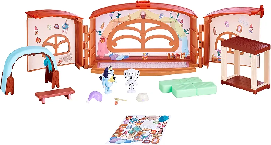 Bluey School Friends - Calypso's School Playset, 2.5-3" Chloe posable Figures & Playset