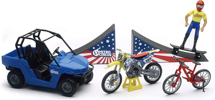 NewRay Toys Nitro Circus 9 pcs. Playset