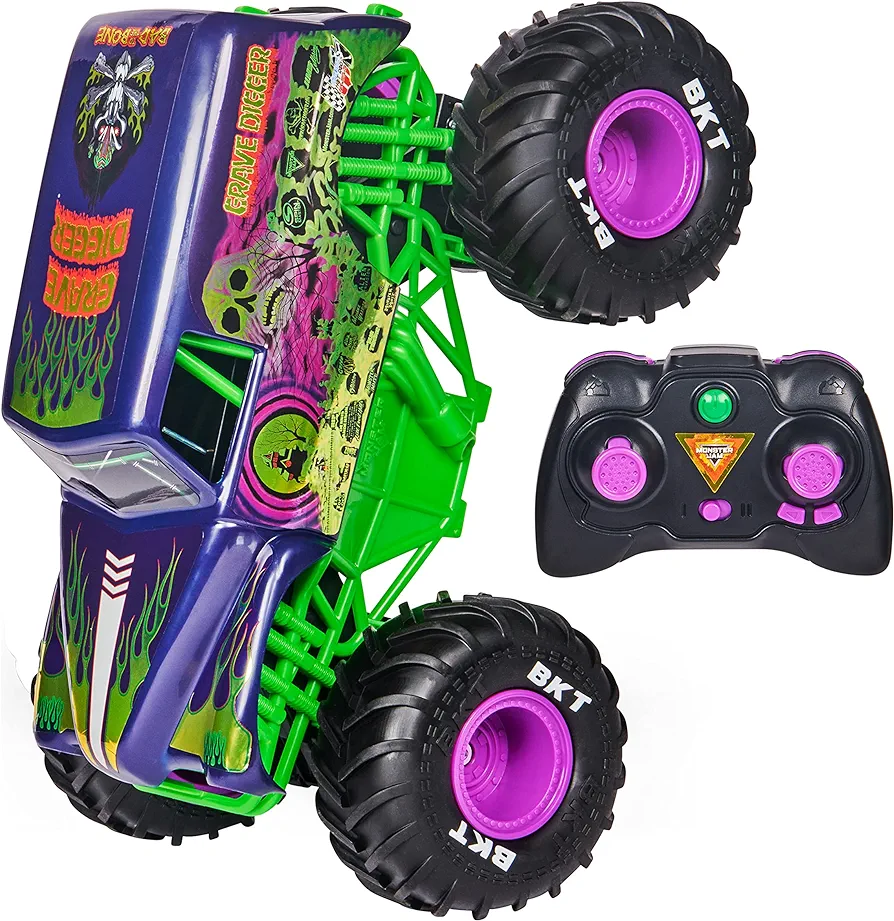 Monster Jam, Official Grave Digger Freestyle Force, Remote Control Car, Monster Truck Toys for Boys Kids and Adults, 1:15 Scale