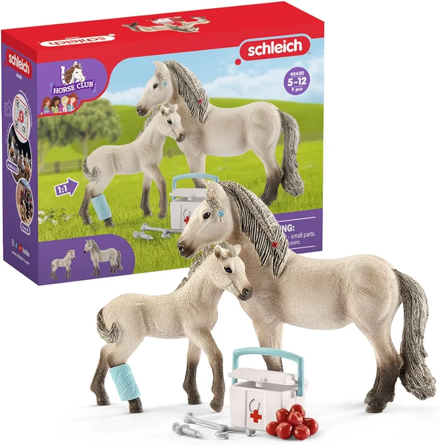 Schleich Horse Club, Horse Toys for Girls and Boys, Hannah's First-Aid Kit Horse Set with Icelandic Horse Toy, 7 Pieces, Ages 5+