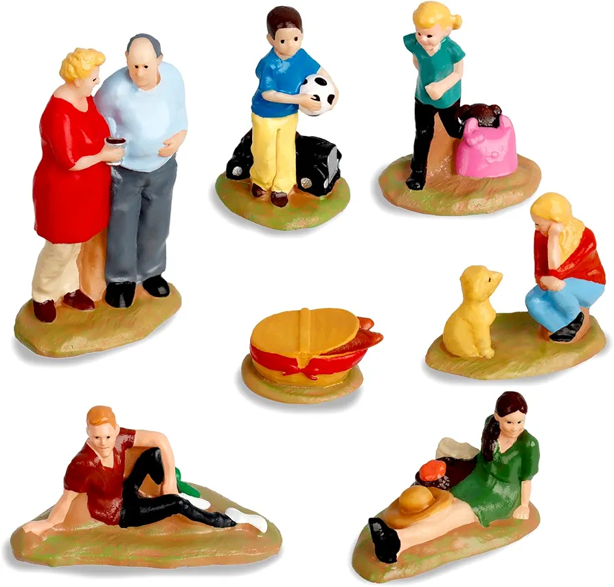 7Pcs Miniature Family Picnic Figurines Set Tiny People Figures for DIY Craft Garden Accessories Outdoor Decor Diorama Collection