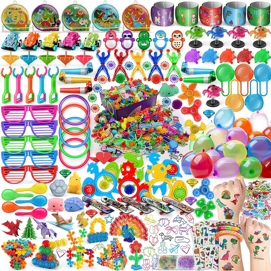 Amy&Benton 1000PCS Carnival Prizes for Classroom Rewards Prize Box Toys Treasure Box Prizes Pinata Fillers Goodie Bag Toys Bulk