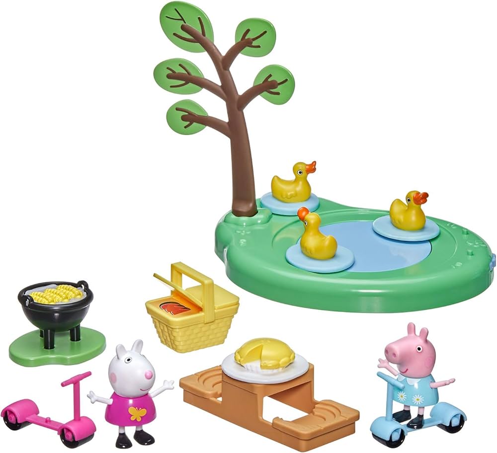 Peppa Pig Peppa's Adventures Picnic Playset, Preschool Toy with 2 Figures and 8 Accessories, for Ages 3 and Up